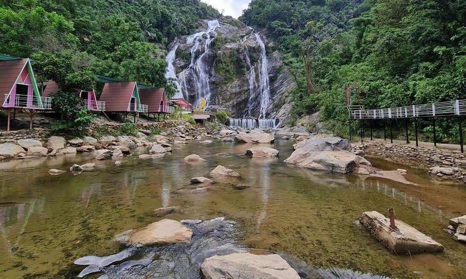 Khu du lịch Thác Trắng Minh Long